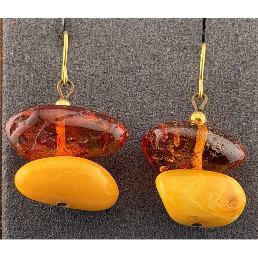 Vintage Baltic Amber Dangle Earrings Egg Yolk Cognac Amber Gold Tone Hooks 3/4"